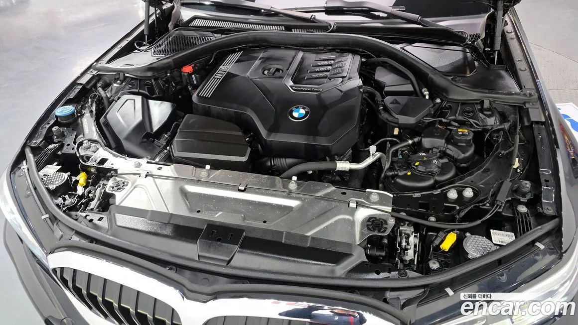 BMW 3-Series 2021 из KR, фото 8