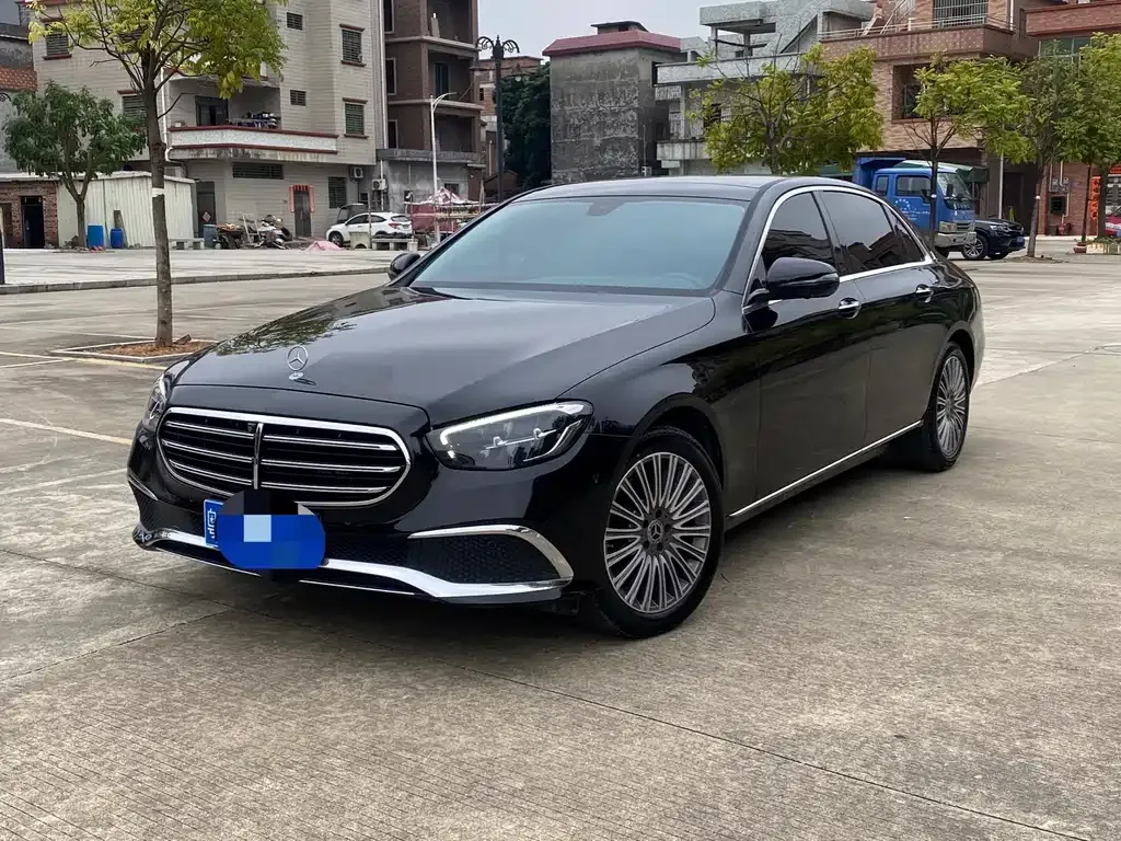 Mercedes-Benz E-Class 2023 из CN, фото 1