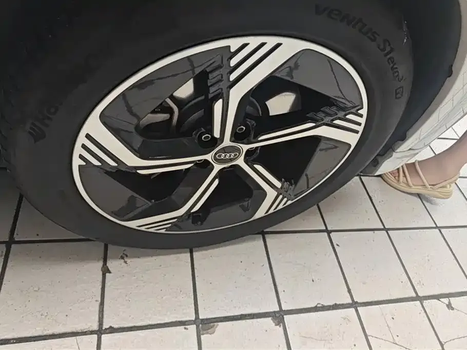 Audi Q4 e-tron 2024 из CN, фото 5