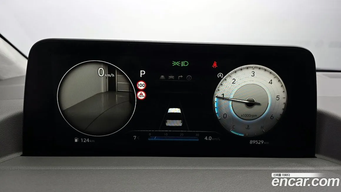 Hyundai Staria 2022 из KR, фото 3