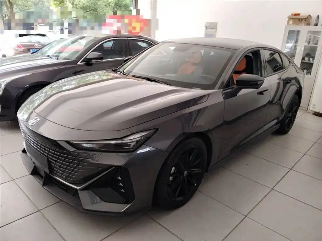 Changan UNI-V 2023 из CN, фото 2