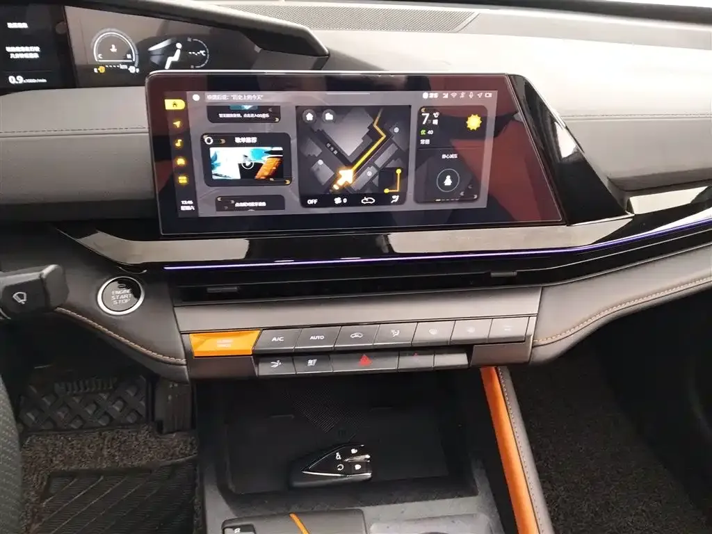 Changan UNI-V 2023 из CN, фото 5