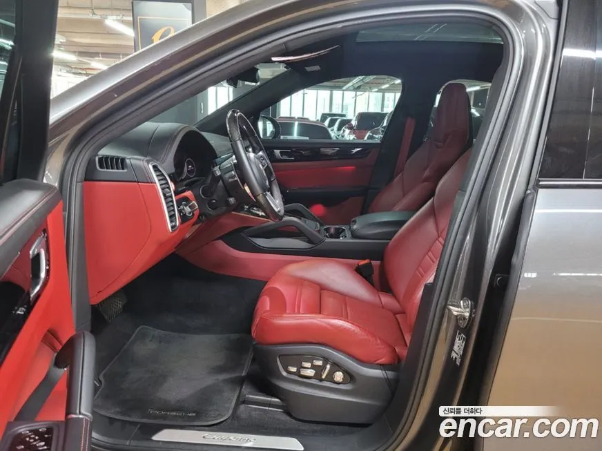 Porsche Cayenne 2021 из KR, фото 10