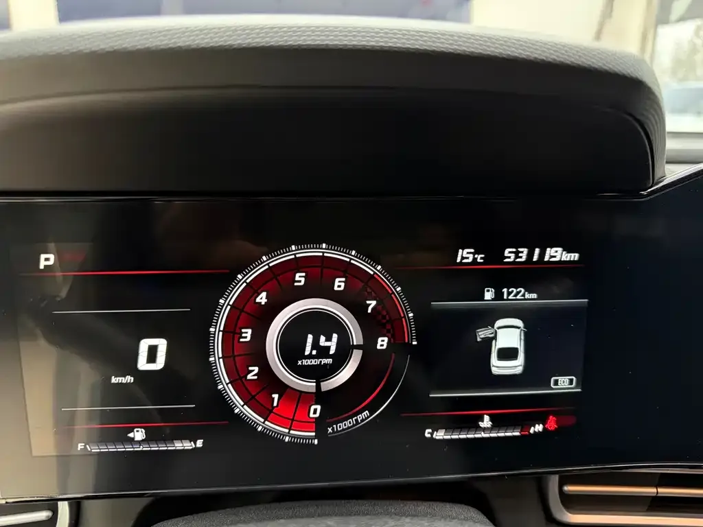 Hyundai Elantra 2022 из CN, фото 9