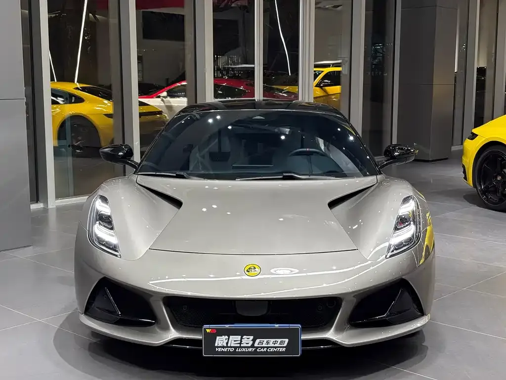 Lotus Emira 2025 из CN, фото 2