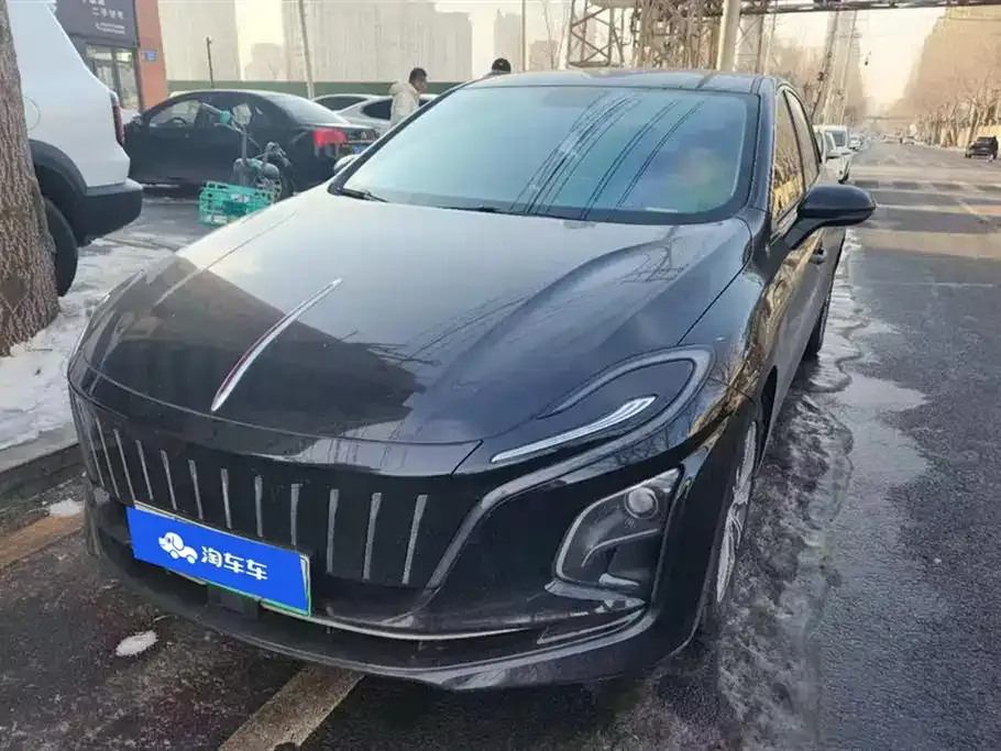 Hongqi E-QM5 2024 из CN, фото 1