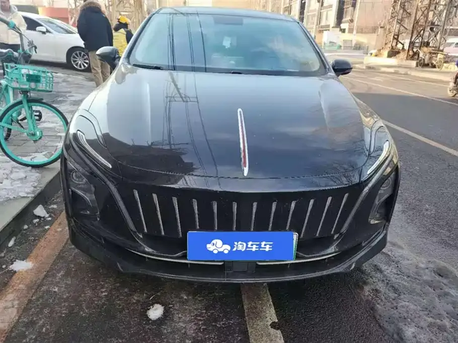 Hongqi E-QM5 2024 из CN, фото 7