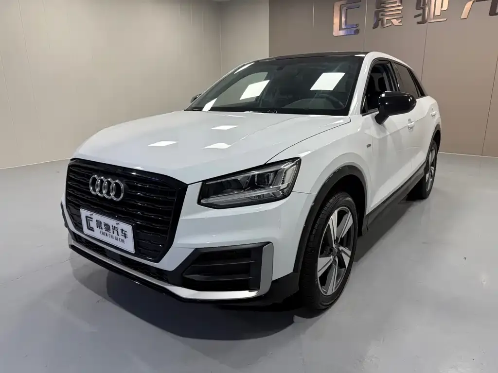 Audi Q2L 2021 из CN, фото 1