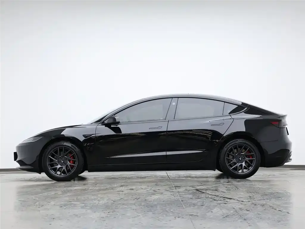 Tesla Model 3 2024 из CN, фото 8