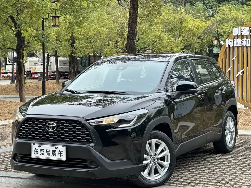 Toyota Corolla Cross 2022 из CN, фото 1
