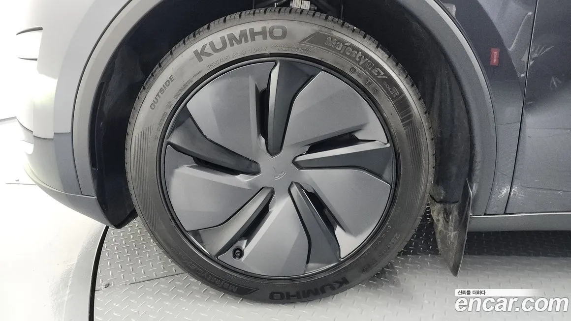 Tesla Model Y 2025 из KR, фото 7