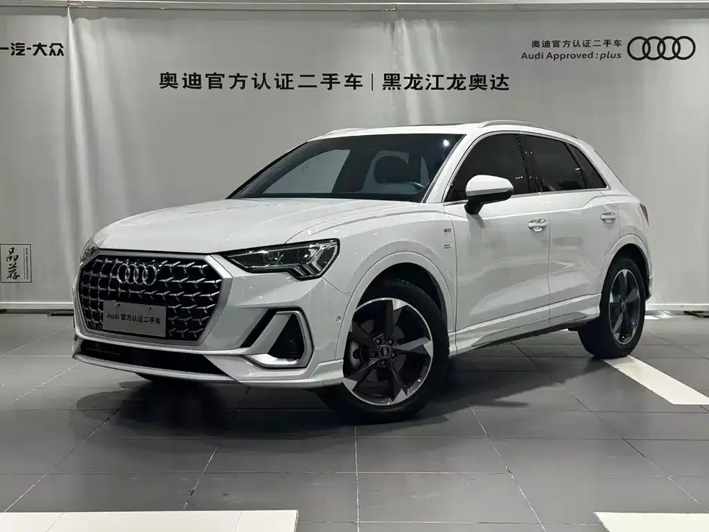 Audi Q3 2024 из CN, фото 1