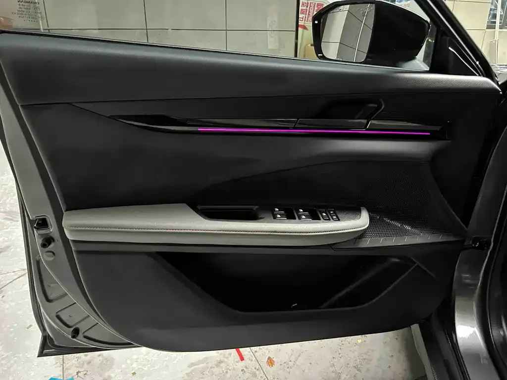 Changan UNI-V 2022 из CN, фото 5