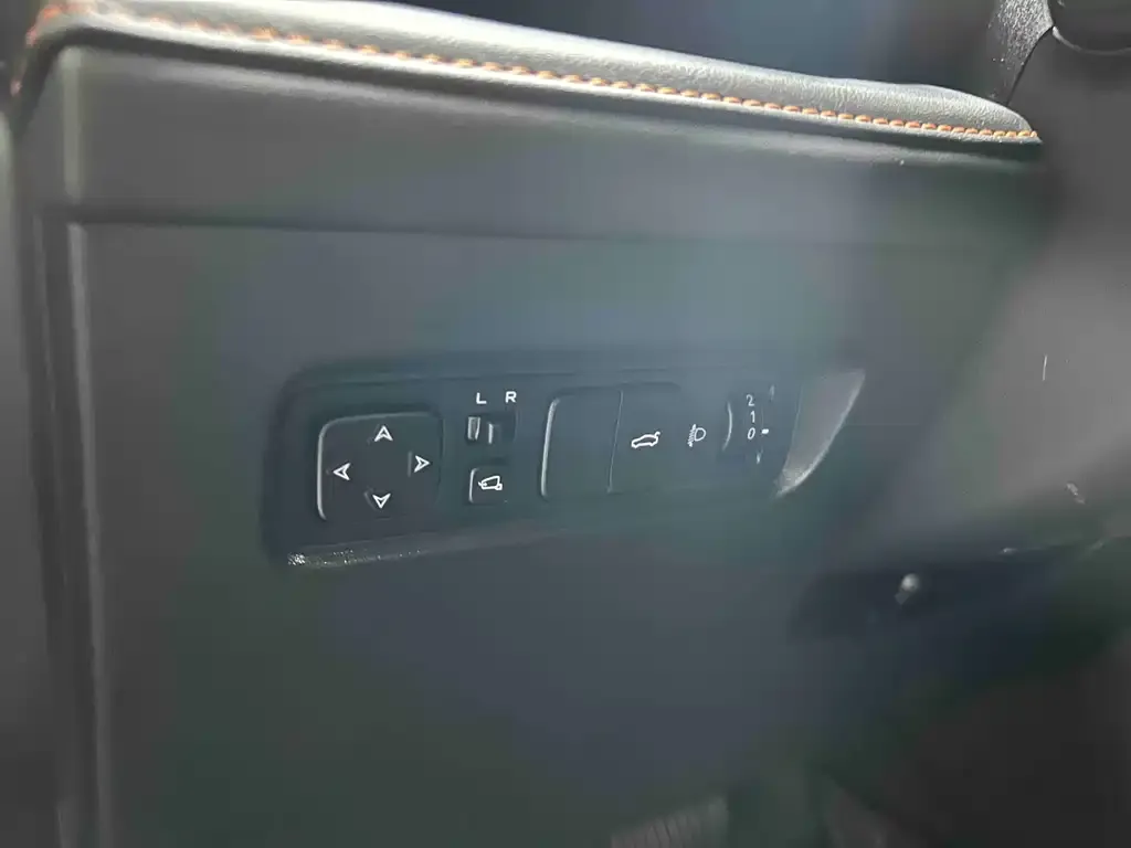 Changan UNI-V 2022 из CN, фото 3
