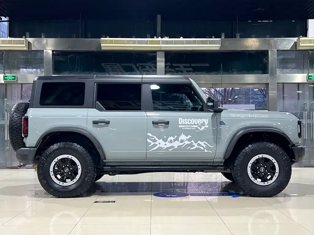 Ford Bronco 2025 из CN, фото 4