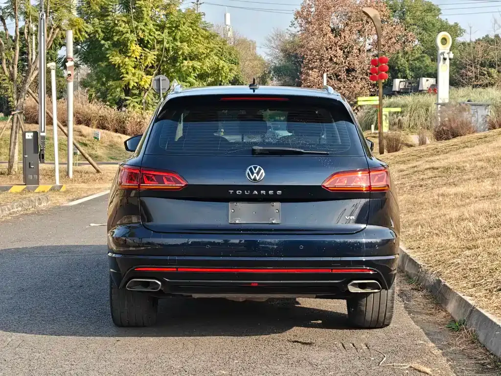 Volkswagen Touareg 2023 из CN, фото 9