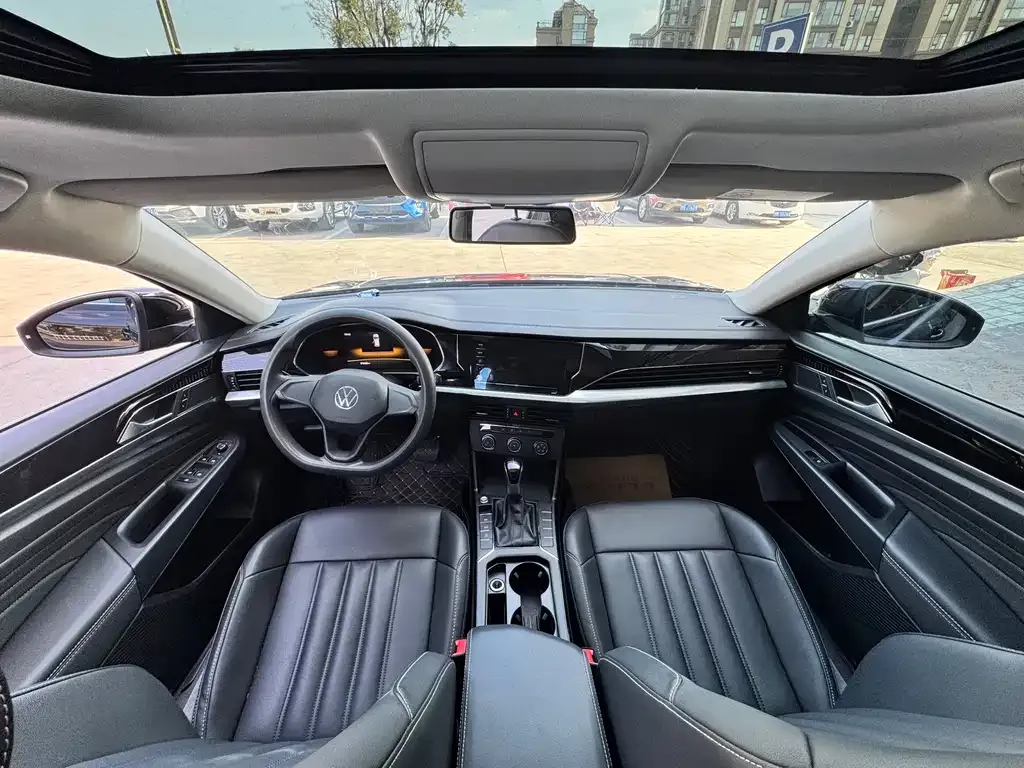 Volkswagen Passat 2021 из CN, фото 4