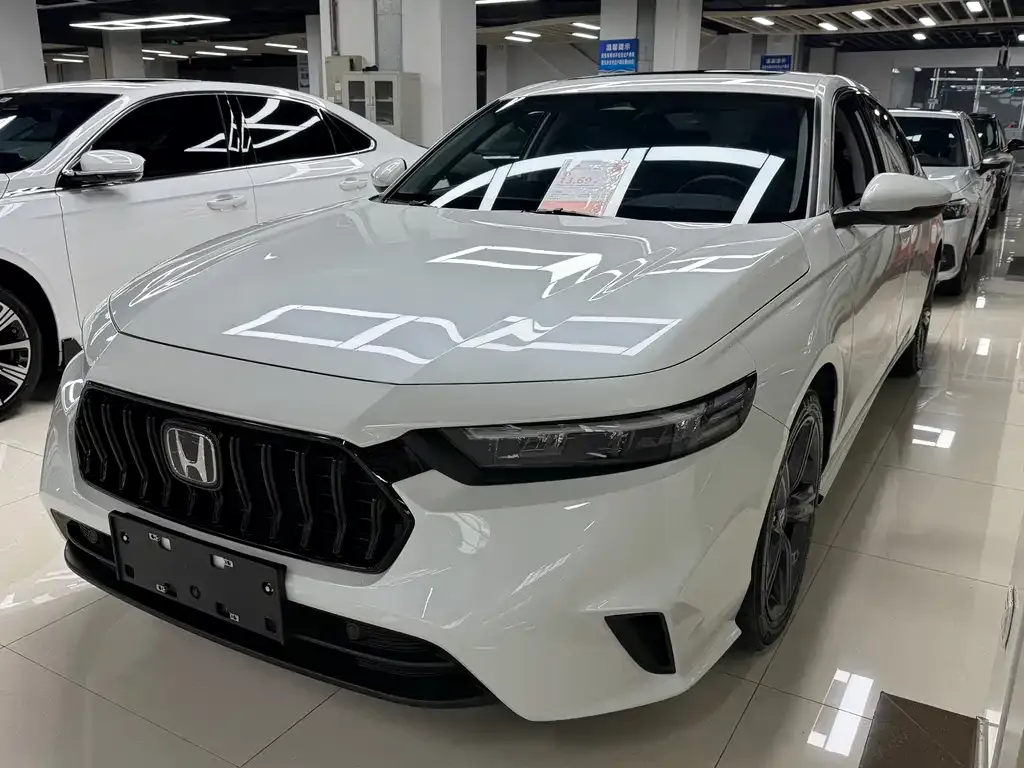 Honda Inspire — фото 1