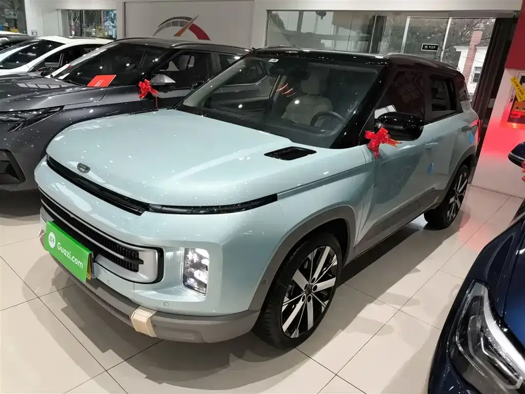 Geely Icon — фото 10