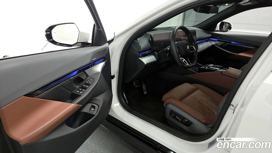 BMW 5-Series 2024 из KR, фото 6