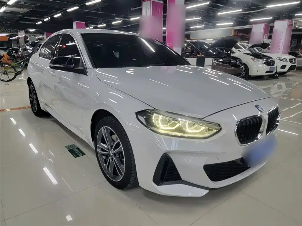 BMW 1 Series 2021 из CN, фото 6