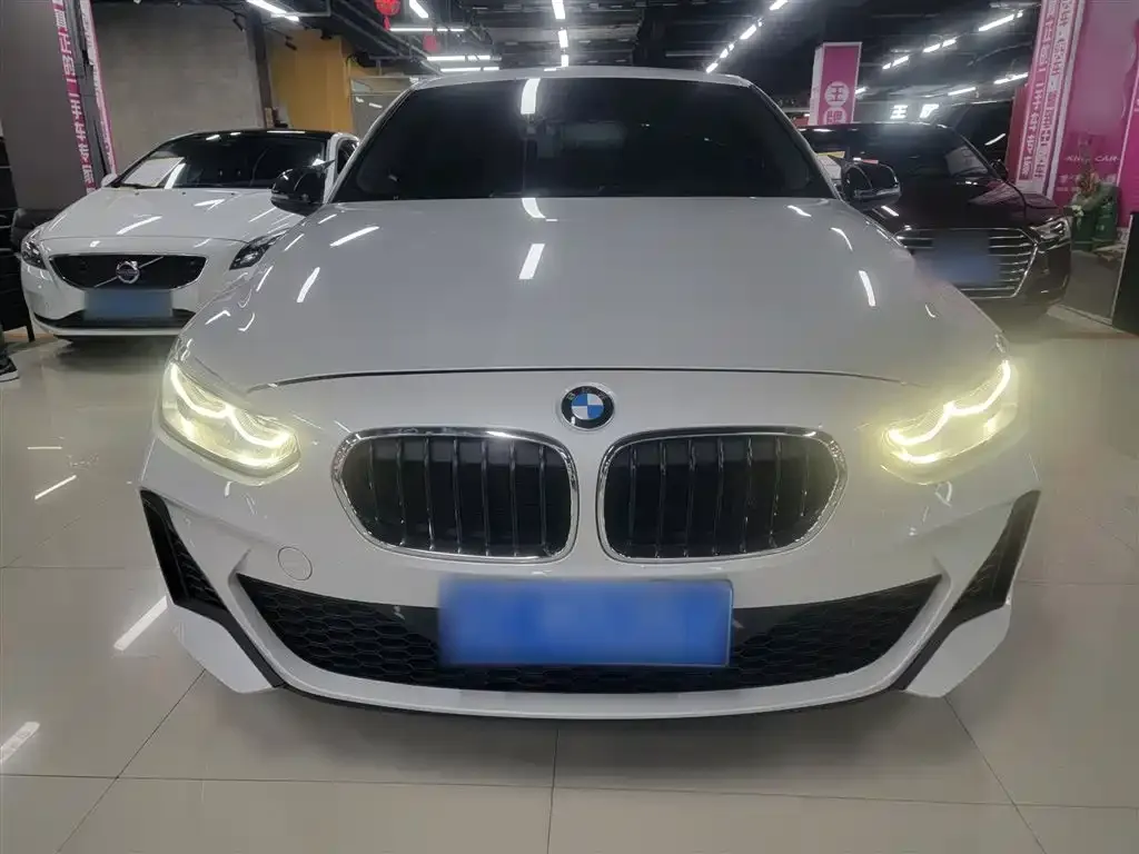 BMW 1 Series 2021 из CN, фото 9