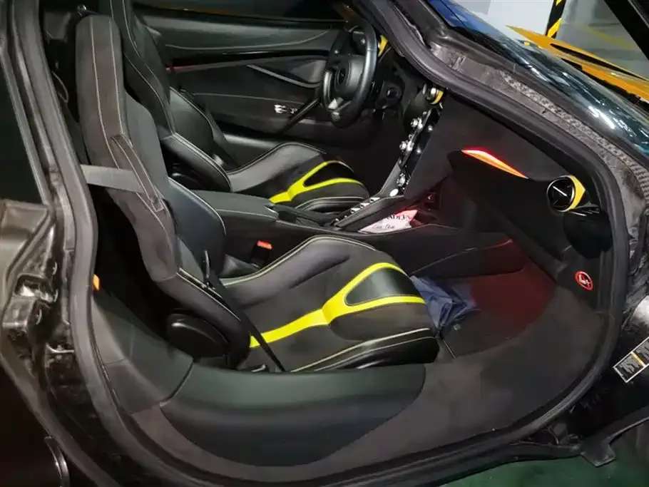 McLaren 720S 2021 из CN, фото 9
