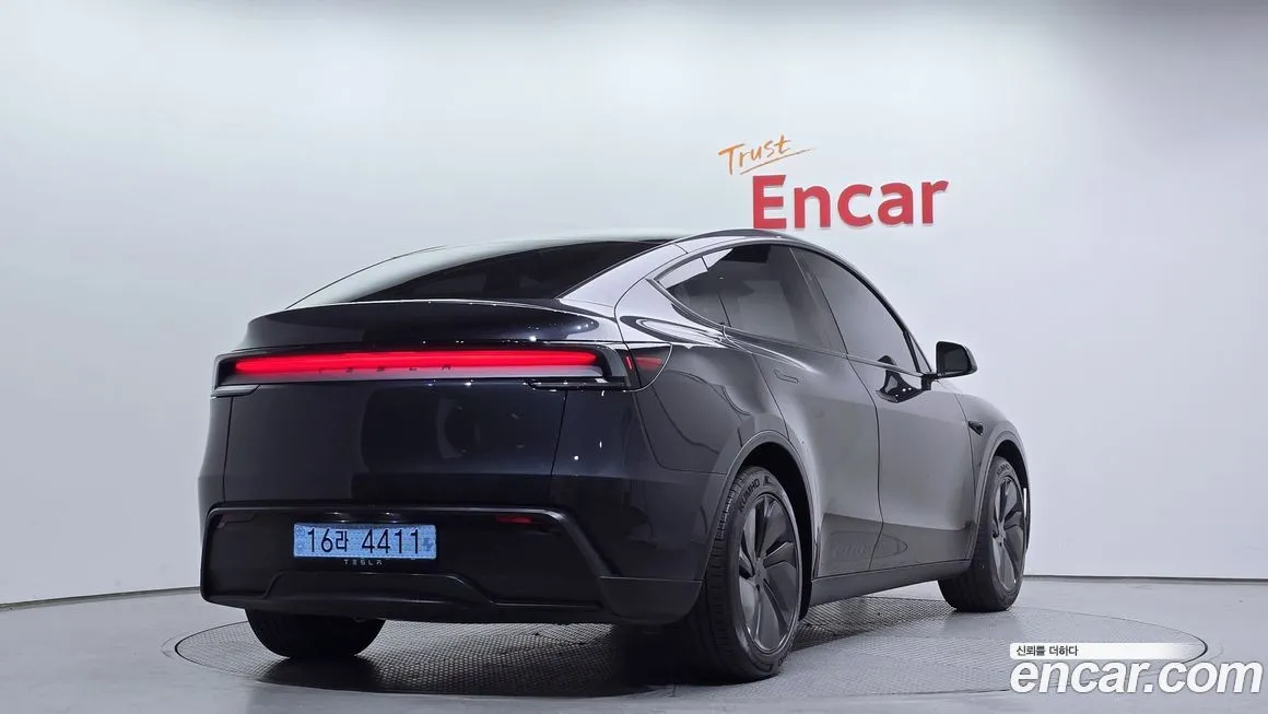 Tesla Model Y 2025 из KR, фото 7