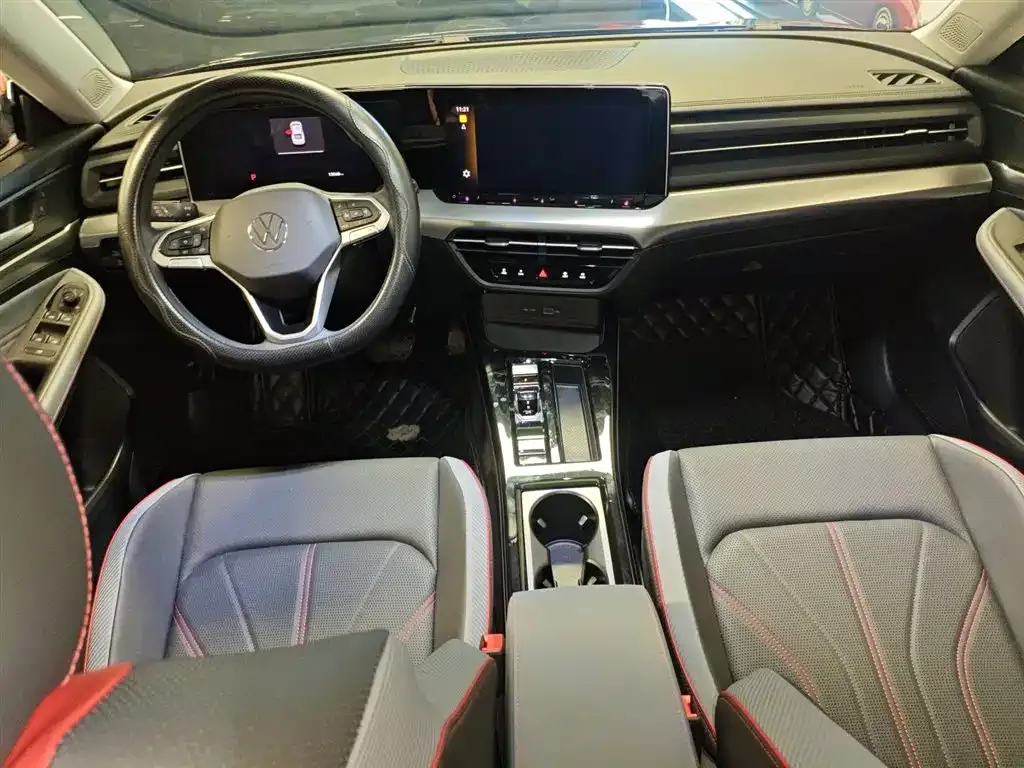 Volkswagen Lamando 2024 из CN, фото 7
