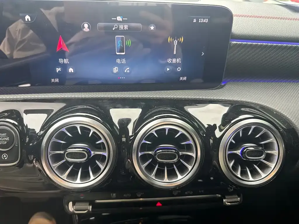 Mercedes-Benz A-Class 2023 из CN, фото 9