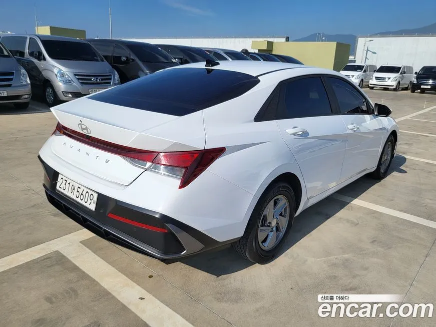 Hyundai AVANTE 2024 из KR, фото 7