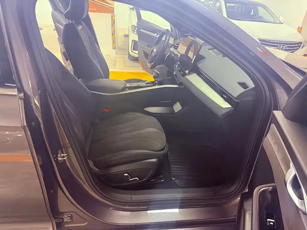 Geely Xingrui 2024 из CN, фото 10