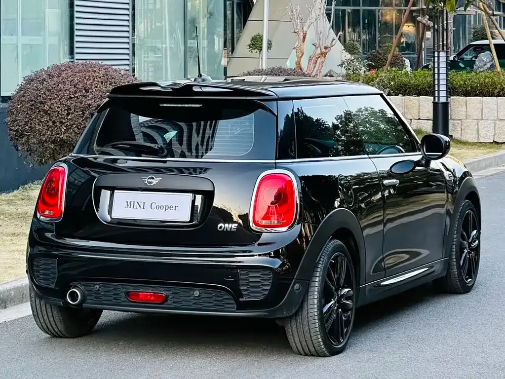 MINI Cooper (3-door) 2021 из CN, фото 9