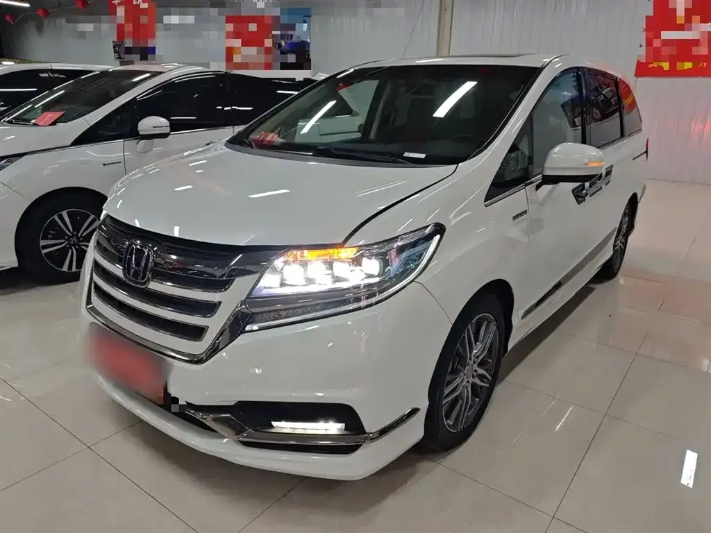 Honda Elysion 2021 из CN, фото 1