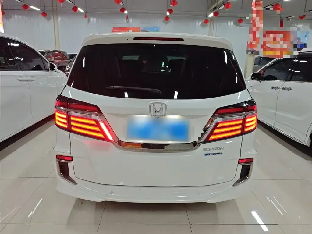 Honda Elysion 2021 из CN, фото 4