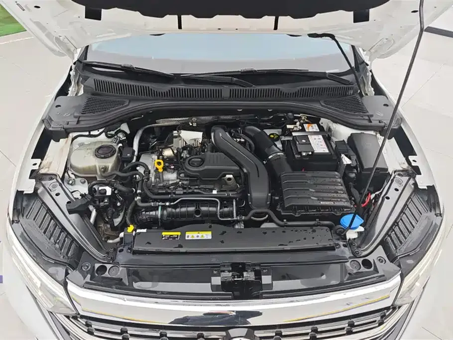 Volkswagen Sagitar 2023 из CN, фото 10