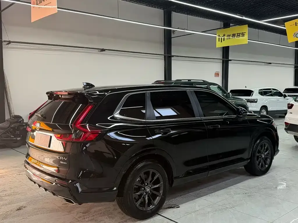 Honda CR-V 2024 из CN, фото 2