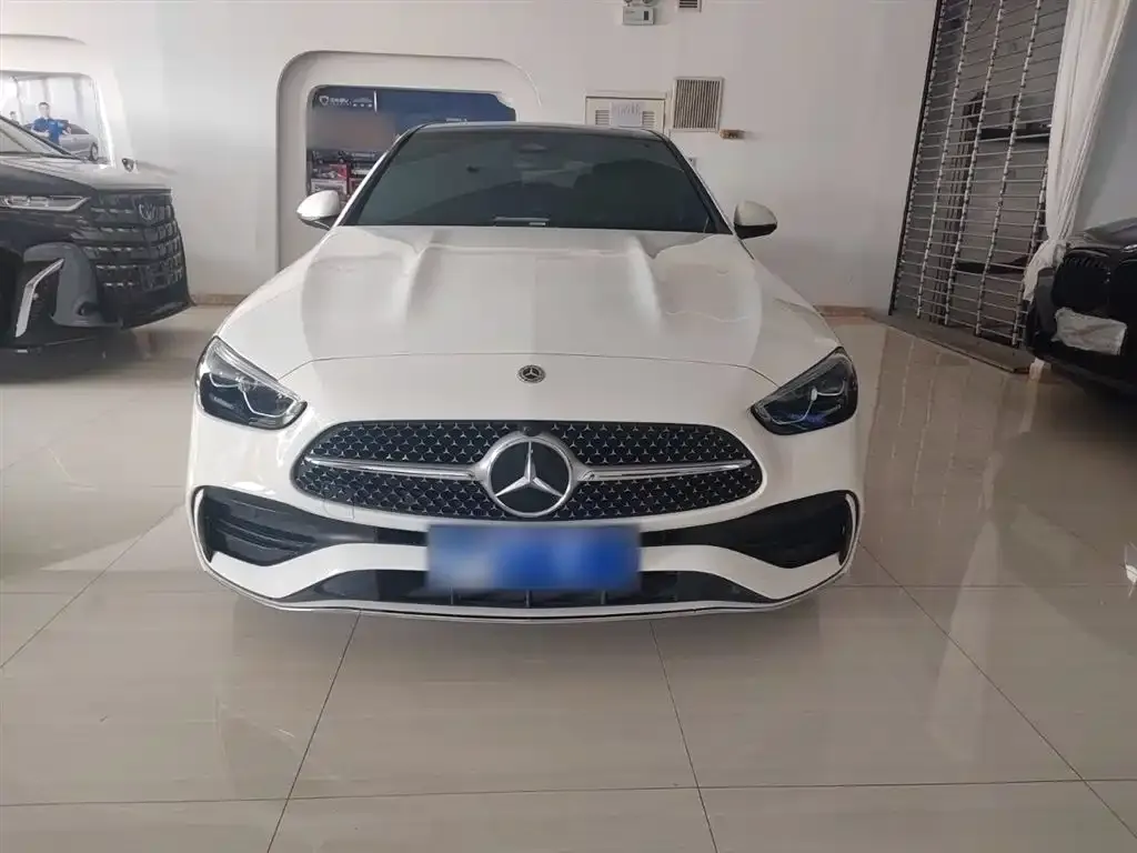 Mercedes-Benz C-Class 2023 из CN, фото 2