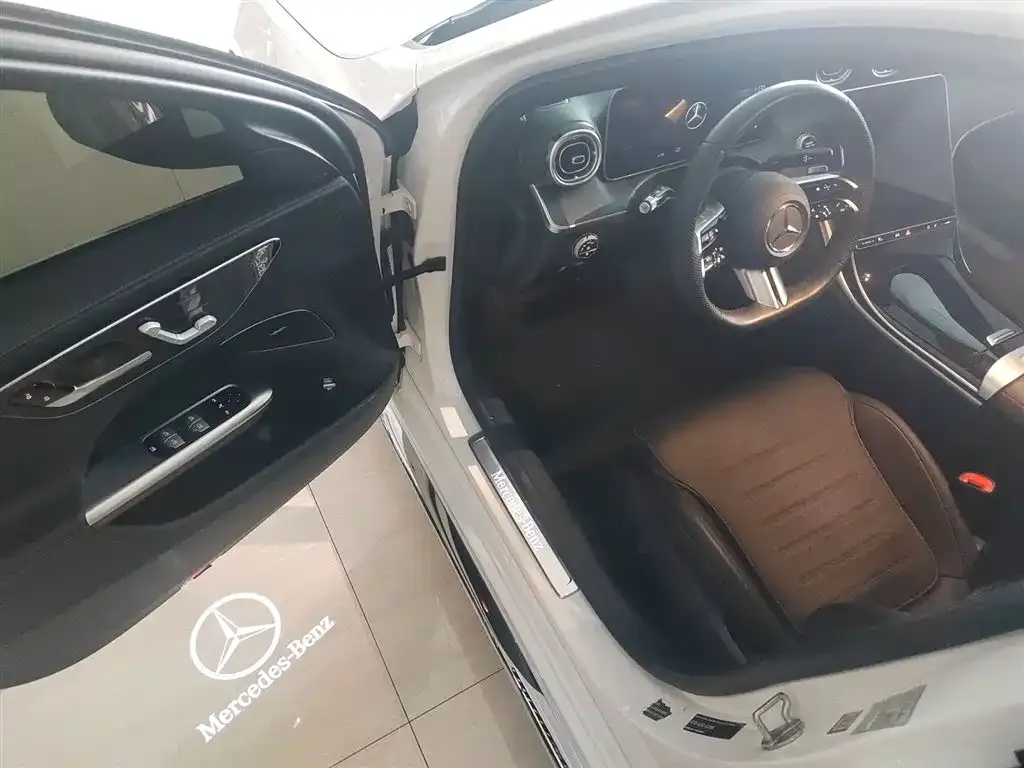 Mercedes-Benz C-Class 2023 из CN, фото 8