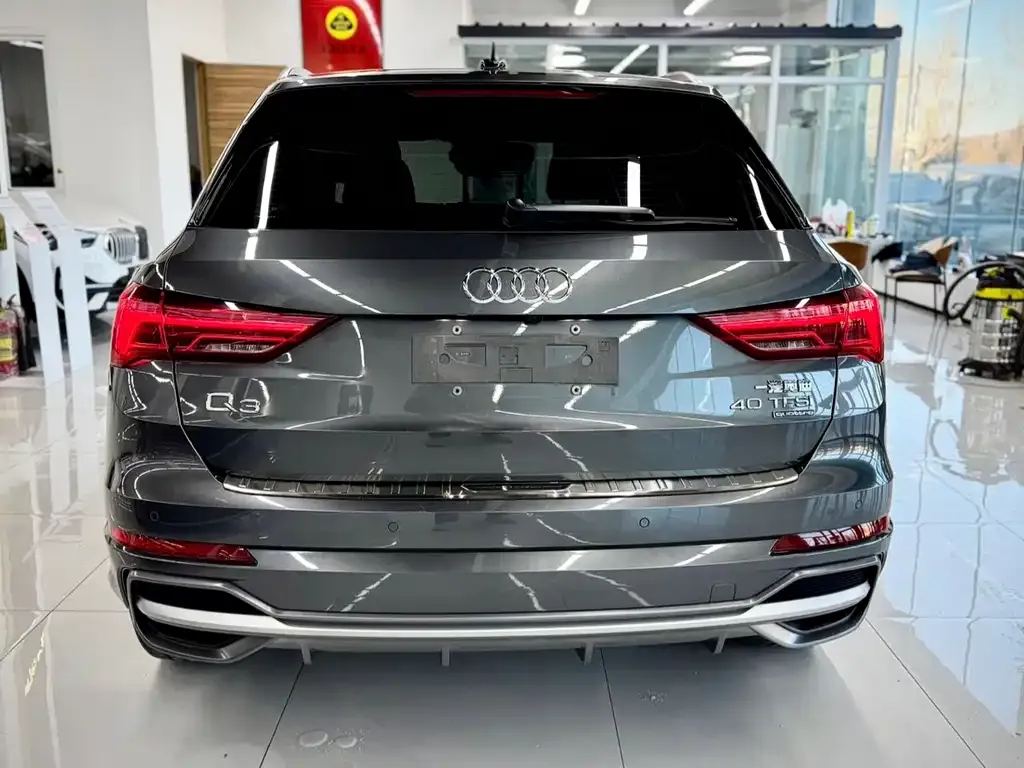 Audi Q3 2021 из CN, фото 5