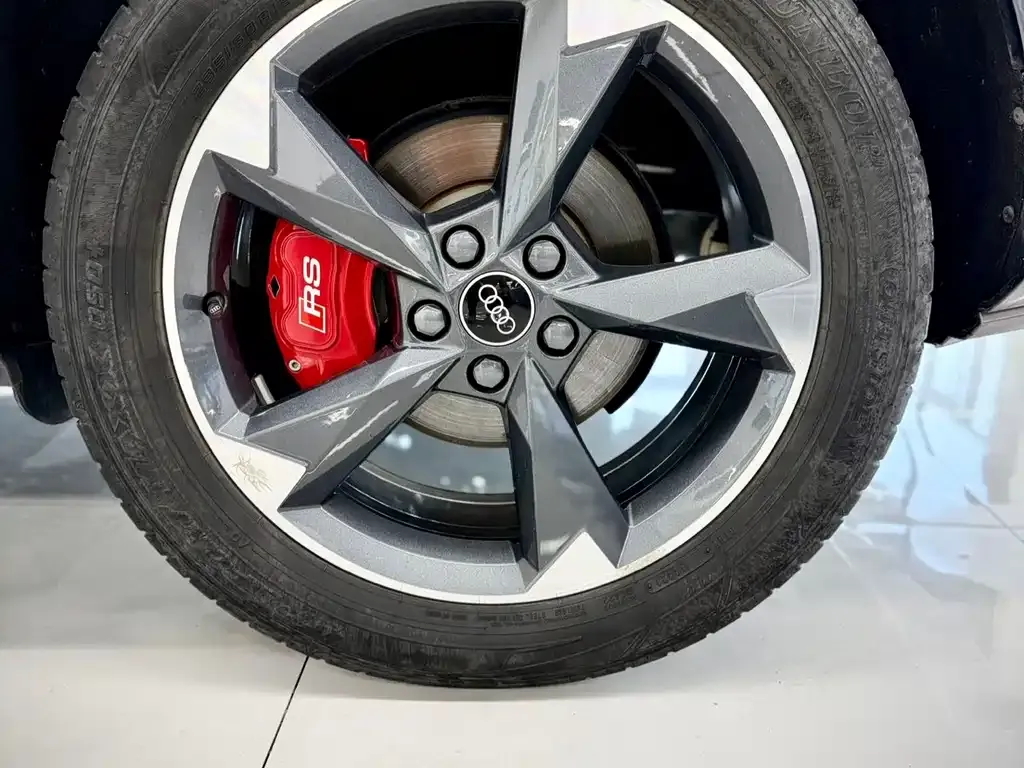 Audi Q3 2021 из CN, фото 6