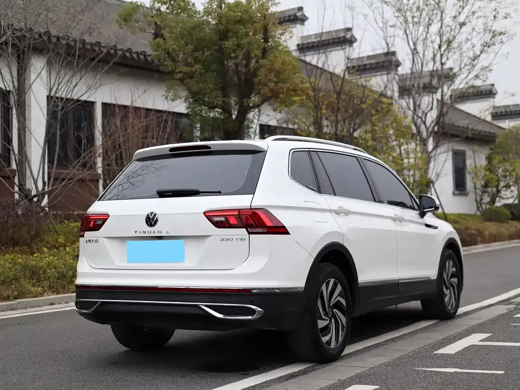 Volkswagen Tiguan L 2021 из CN, фото 9