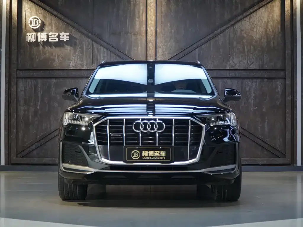 Audi Q7 2022 из CN, фото 8