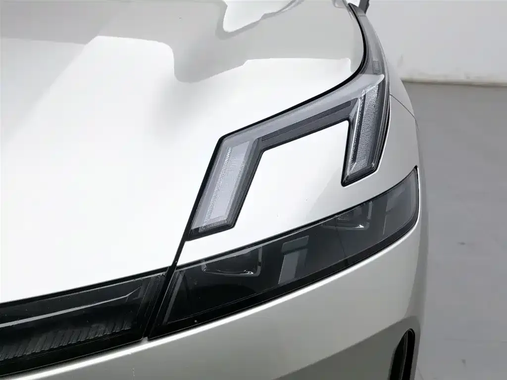 Lynk & Co 08 EM-P 2024 из CN, фото 7