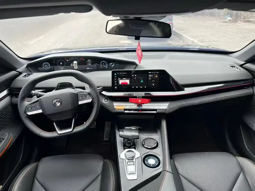 Changan UNI-V 2022 из CN, фото 4