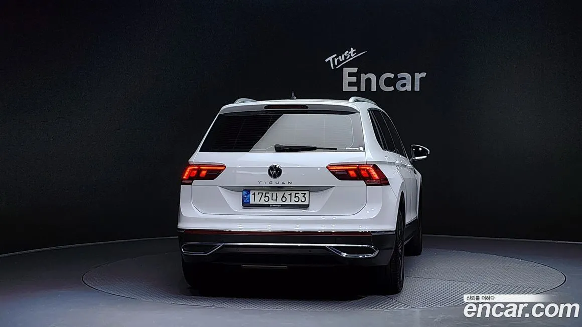 Volkswagen Tiguan 2021 из KR, фото 2
