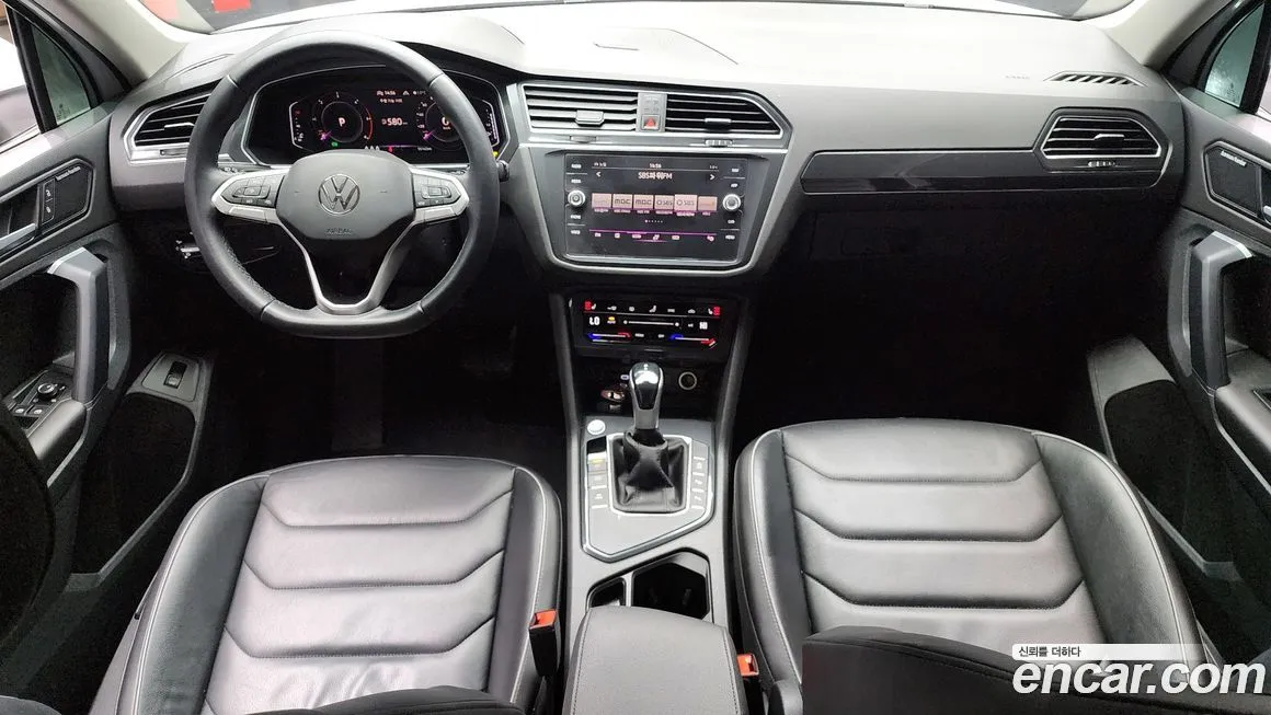 Volkswagen Tiguan 2021 из KR, фото 7