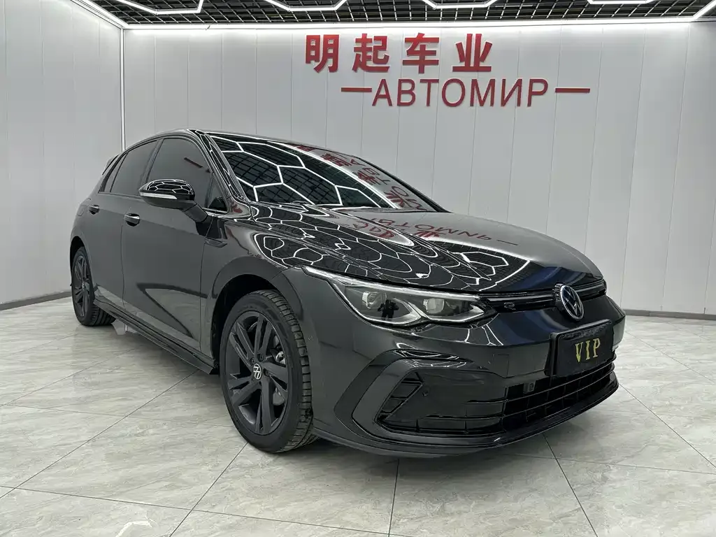 Volkswagen Golf 2021 из CN, фото 2