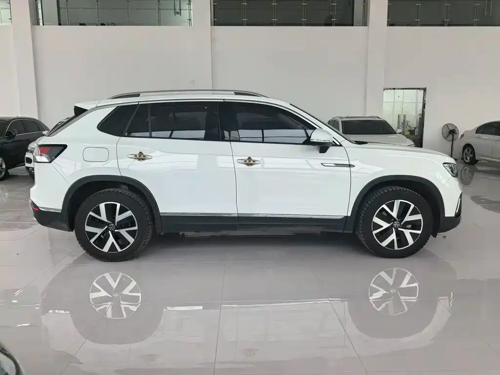 Volkswagen Tayron 2022 из CN, фото 6
