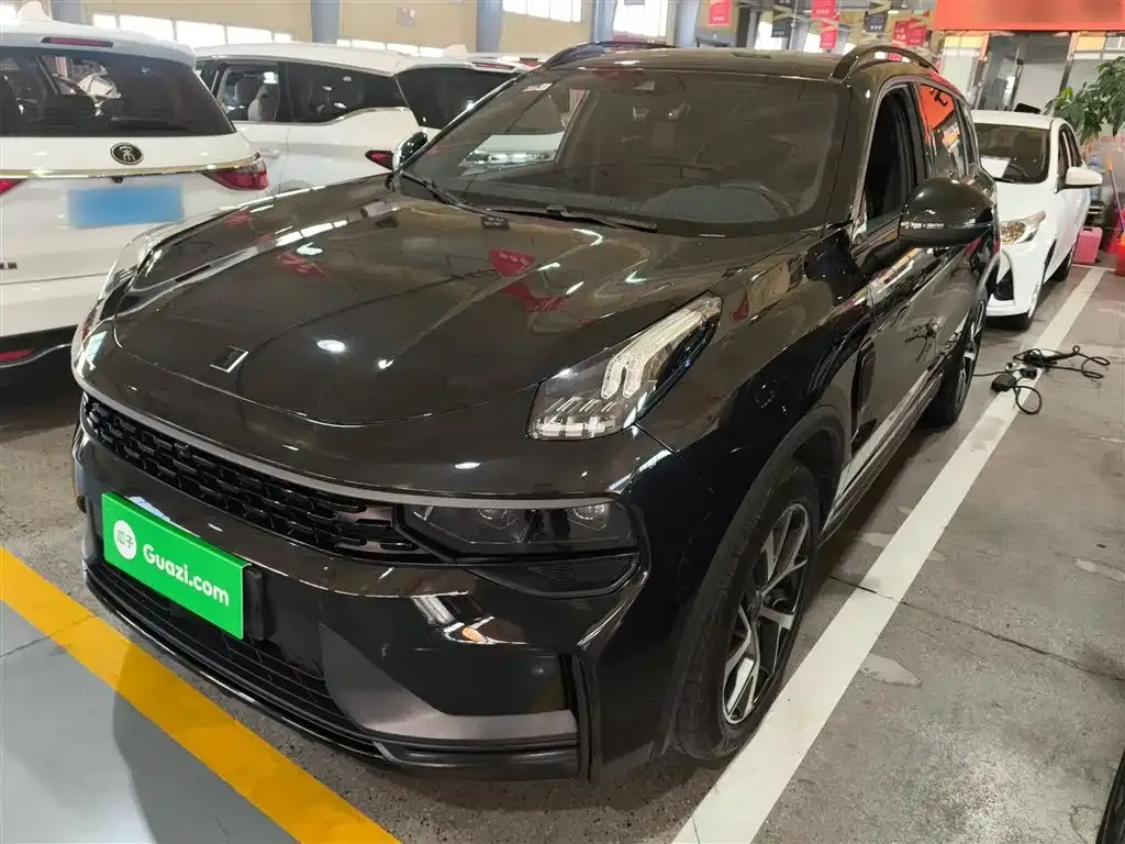 Lynk & Co 01 EM-P 2022 из CN, фото 2